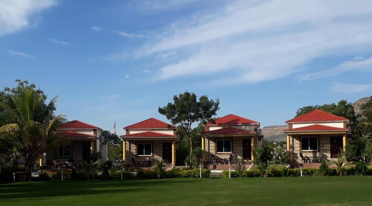Ellora Heritage Resort Eksteriør billede